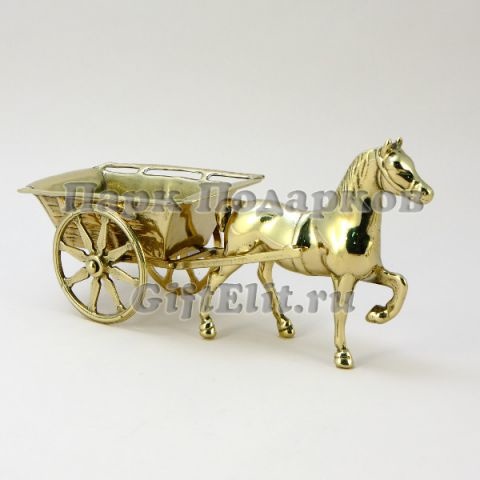 Статуэтка итальянская "Лошадь с тележкой" (золотая латунь)