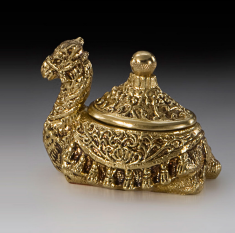 Шкатулка для украшений &quot;Верблюд&quot; 7,5х10 см (бронза, золото) Испания 